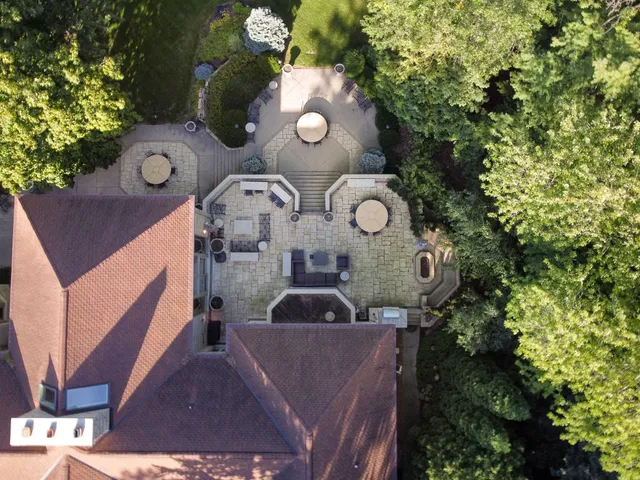 $10,500,000 | 0 Confidential, Madison, WI 53705