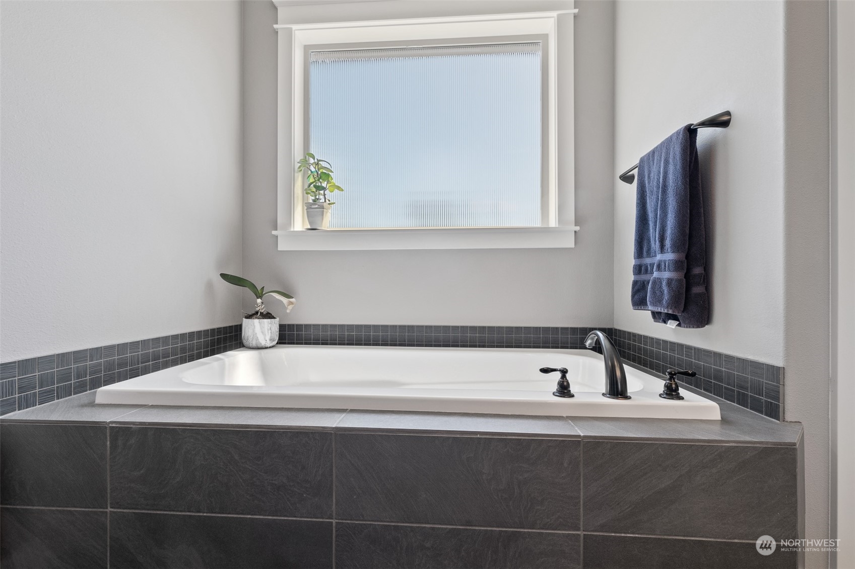 4850 Castleton Road Southwest Port Orchard, WA 98367 - Photo 28 of 39 Gallery Image 28