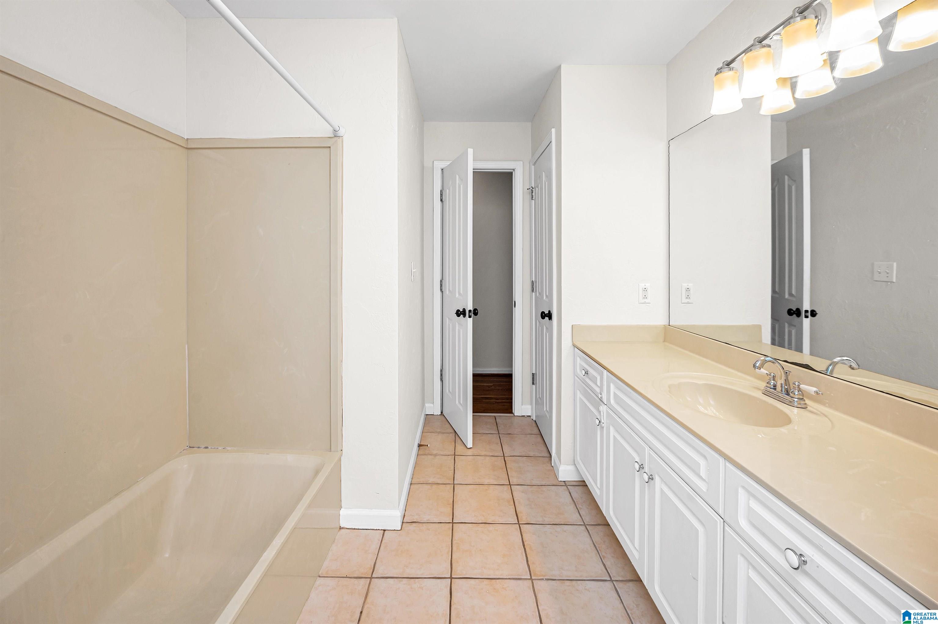 140 Windwood Circle Alabaster, AL 35007 - Photo 48 of 73