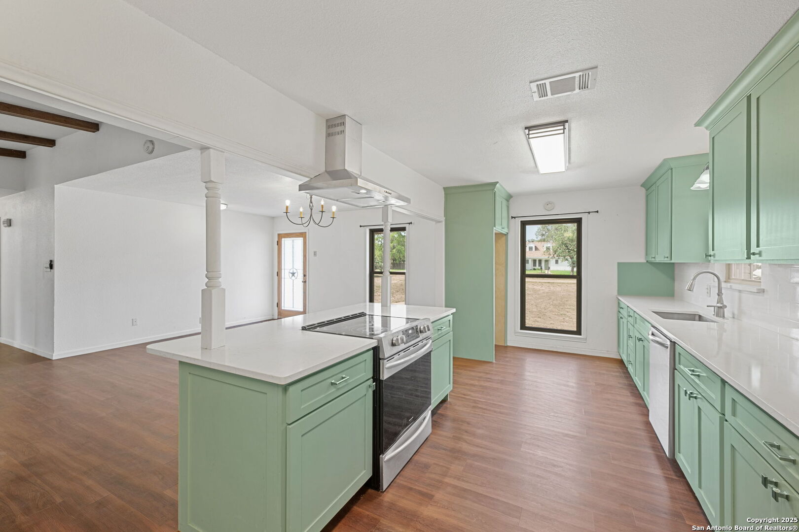 1312 Acorn Road Hondo, TX 78861 - Photo 15 of 25