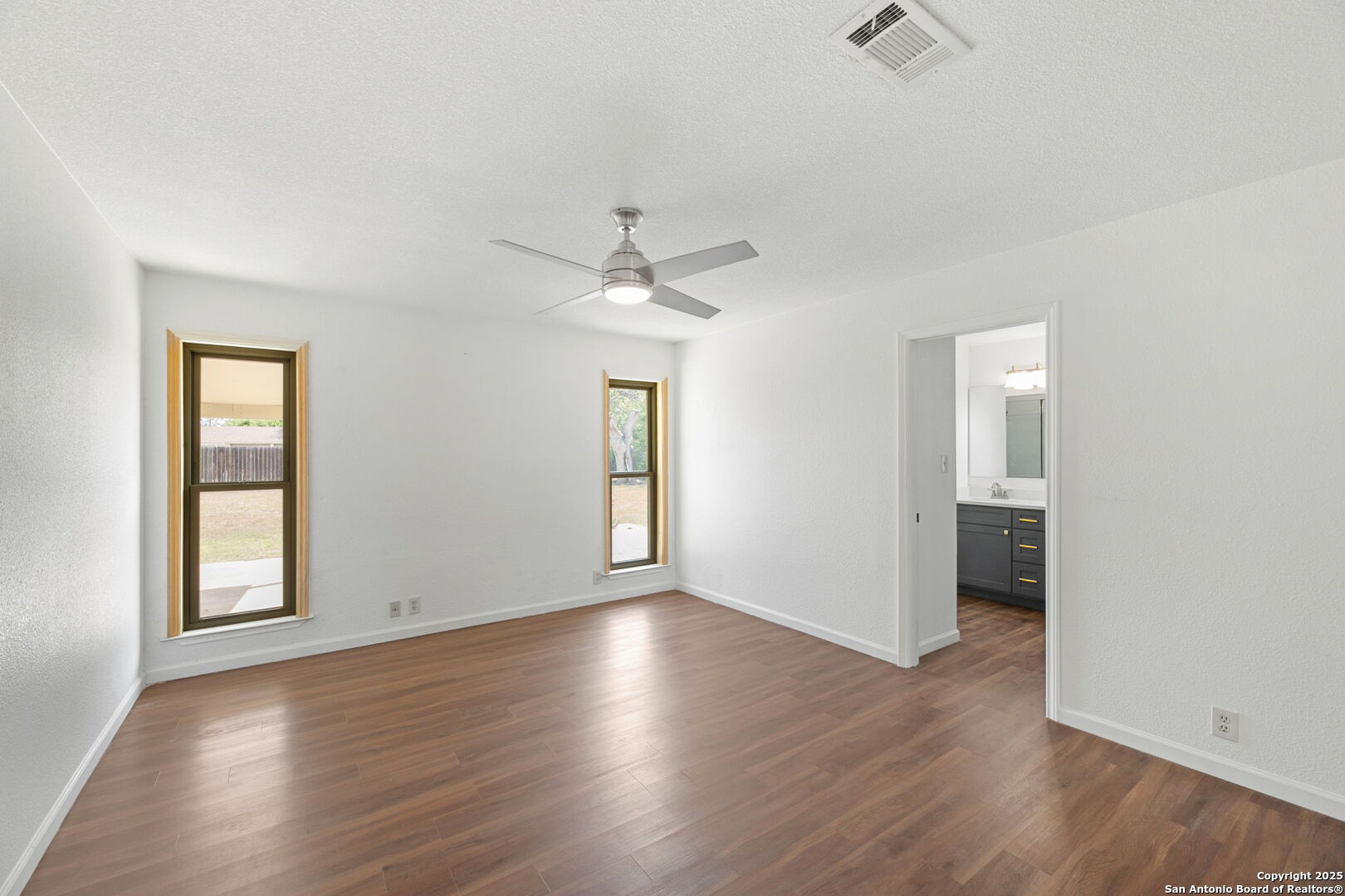 1312 Acorn Road Hondo, TX 78861 - Photo 18 of 25