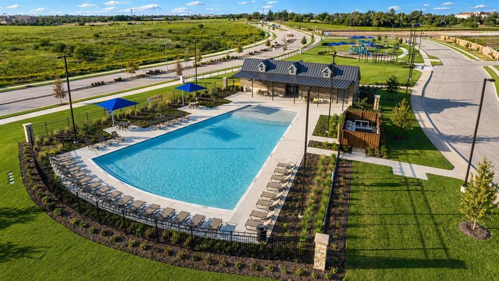 1913 Cookes Lane Cleburne, TX 76033 - Photo 18 of 20 a view of a swimming pool with a patio