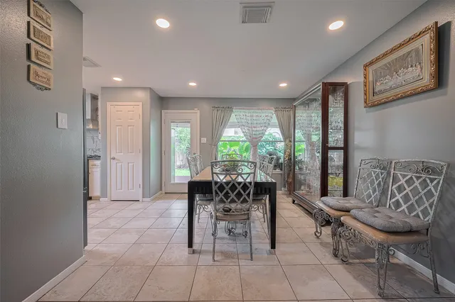 $249,999 | 19142 Lakota Drive, Katy, TX 77449