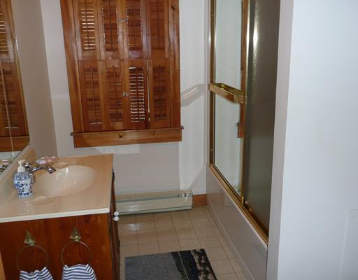20 Rosedale Road West Bath, ME 04530 - Photo 8 of 13 Bathroom.