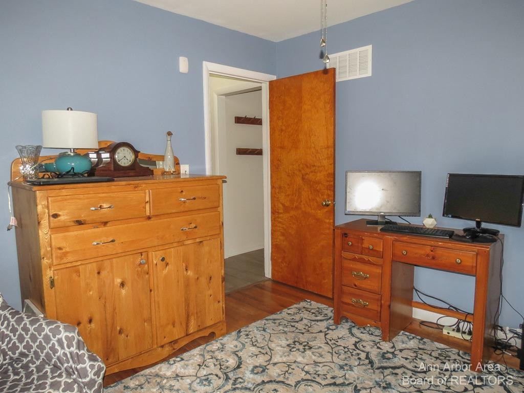 9165 Jackson Road Dexter, MI 48130 - Photo 19 of 34 Photo 19