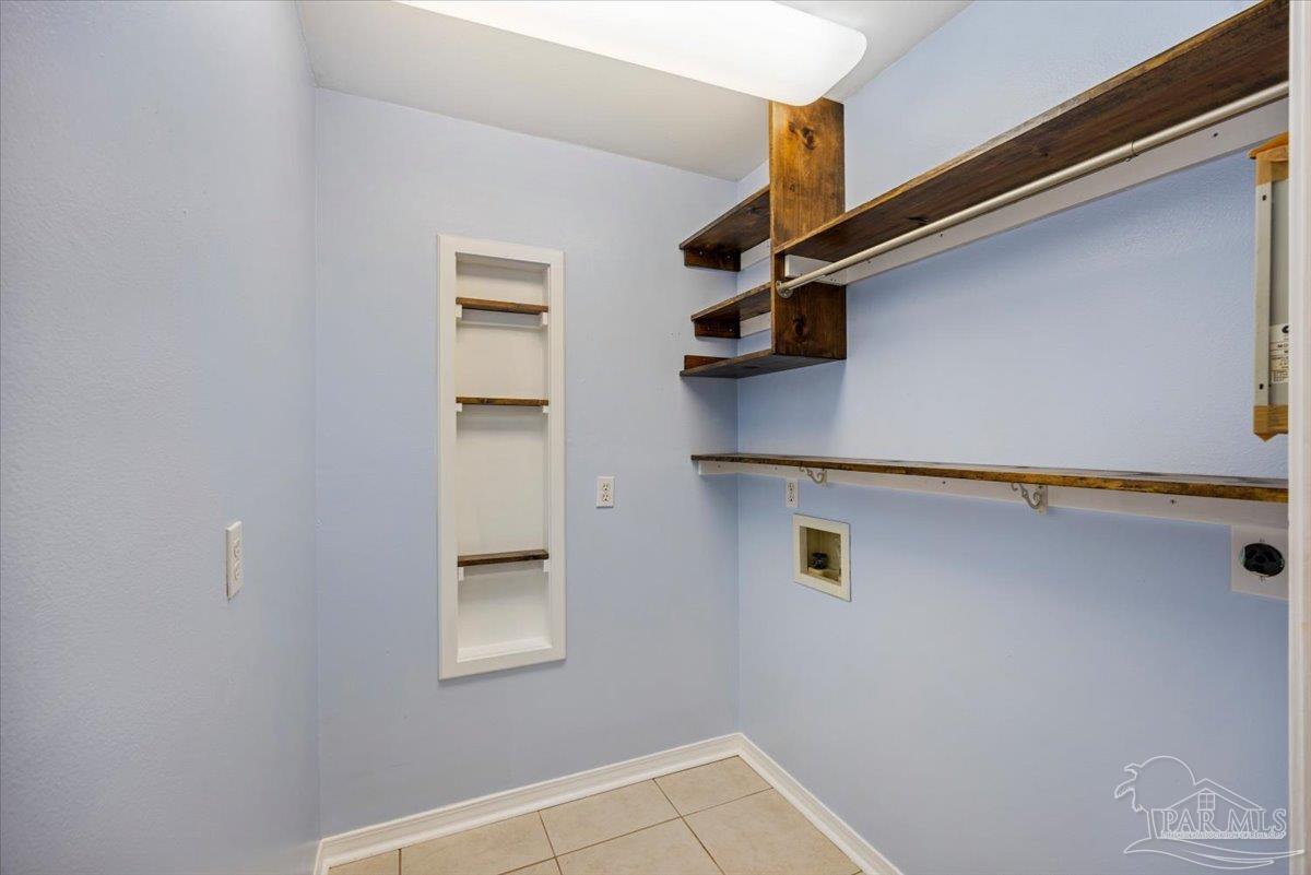 2655 Lincoln Road Navarre, FL 32566 - Photo 18 of 45 Gallery Image 18