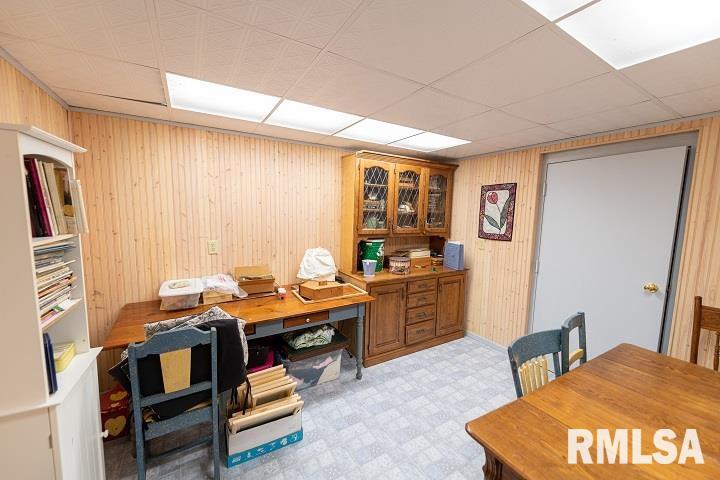 372 East High Point Road Peoria, IL 61614 - Photo 27 of 39 Gallery Image 27