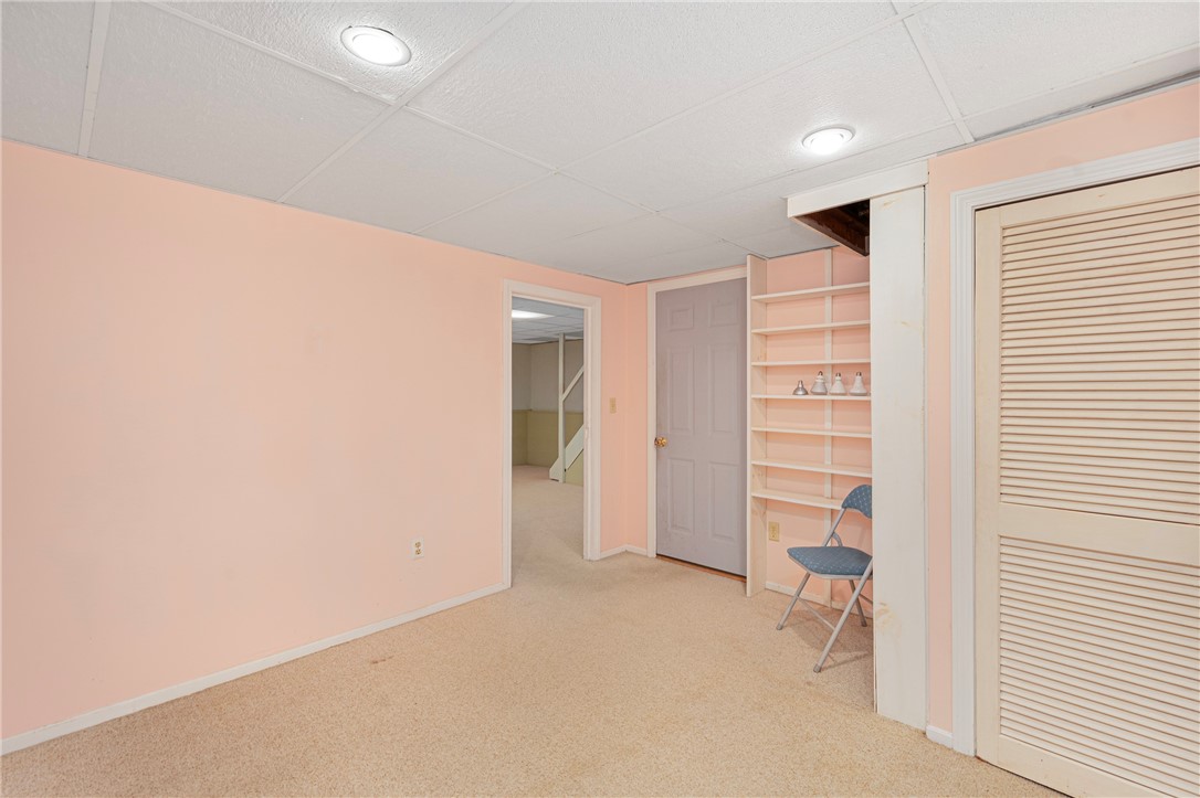 102 Edgewater Road Narragansett, RI 02882 - Photo 36 of 38 Gallery Image 36