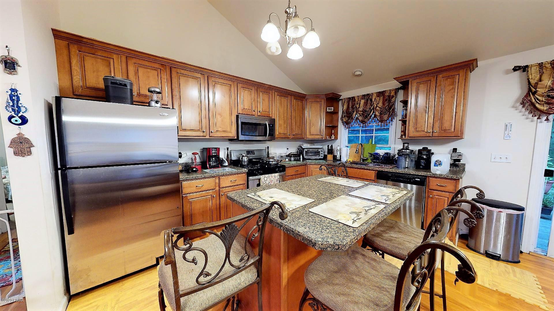 176 Erie Road Shohola, PA 18458 - Photo 3 of 23 176-Erie-Rd-09212020_165822