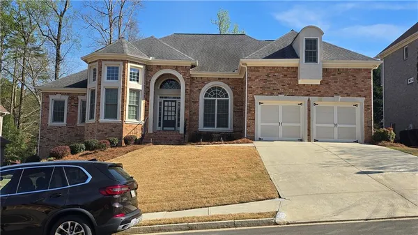 $600,000 | 2640 Ivy Brook Lane Northeast, Buford, GA 30519