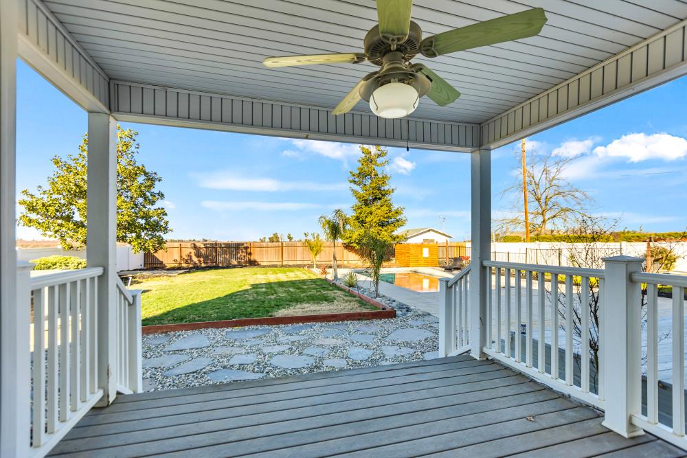 6539 East Peltier Road Acampo, CA 95220 - Photo 30 of 70 a view of a porch
