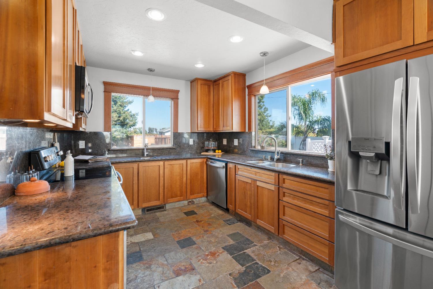 6539 East Peltier Road Acampo, CA 95220 - Photo 35 of 70