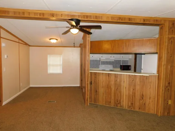 $1,105 | 112 Longleaf Street, Newport, NC 28570