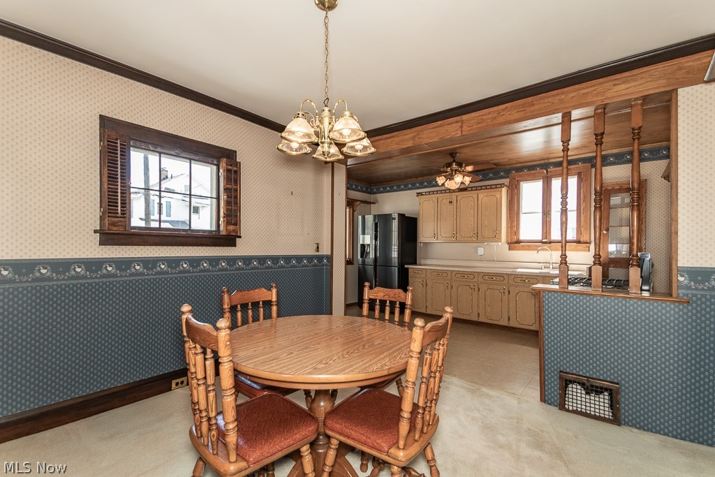 17709 Crestland Road Cleveland, OH 44119 - Photo 38 of 42 View to kitchen from Dining Area