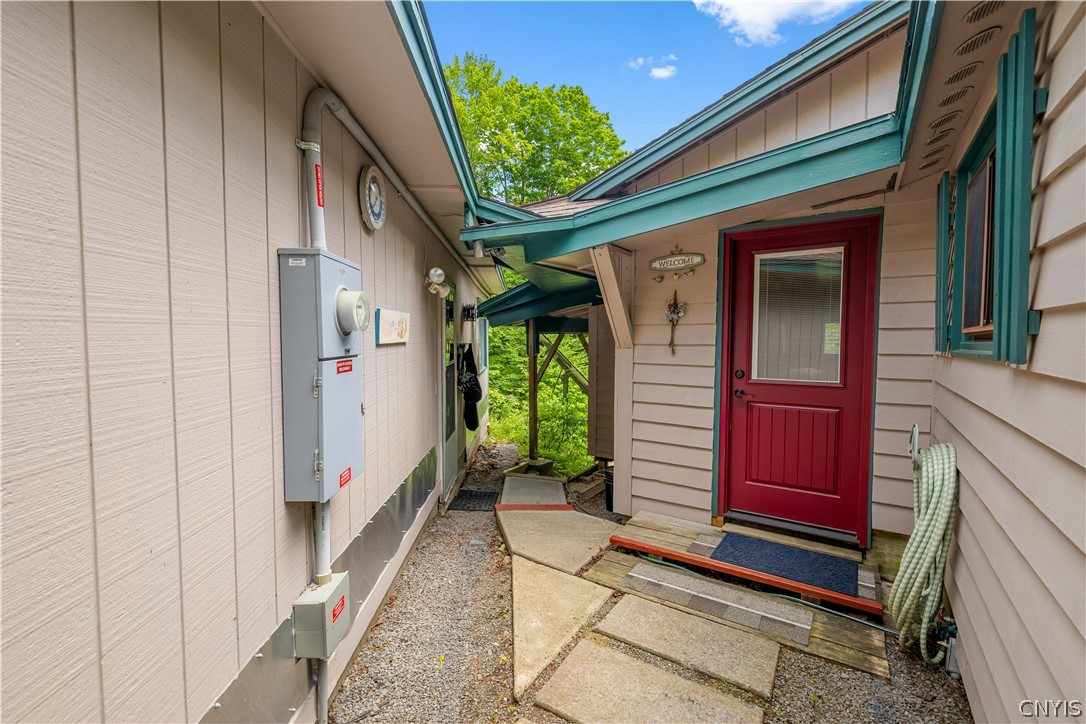 253 Silverstone Road Russia, NY 13438 - Photo 2 of 40