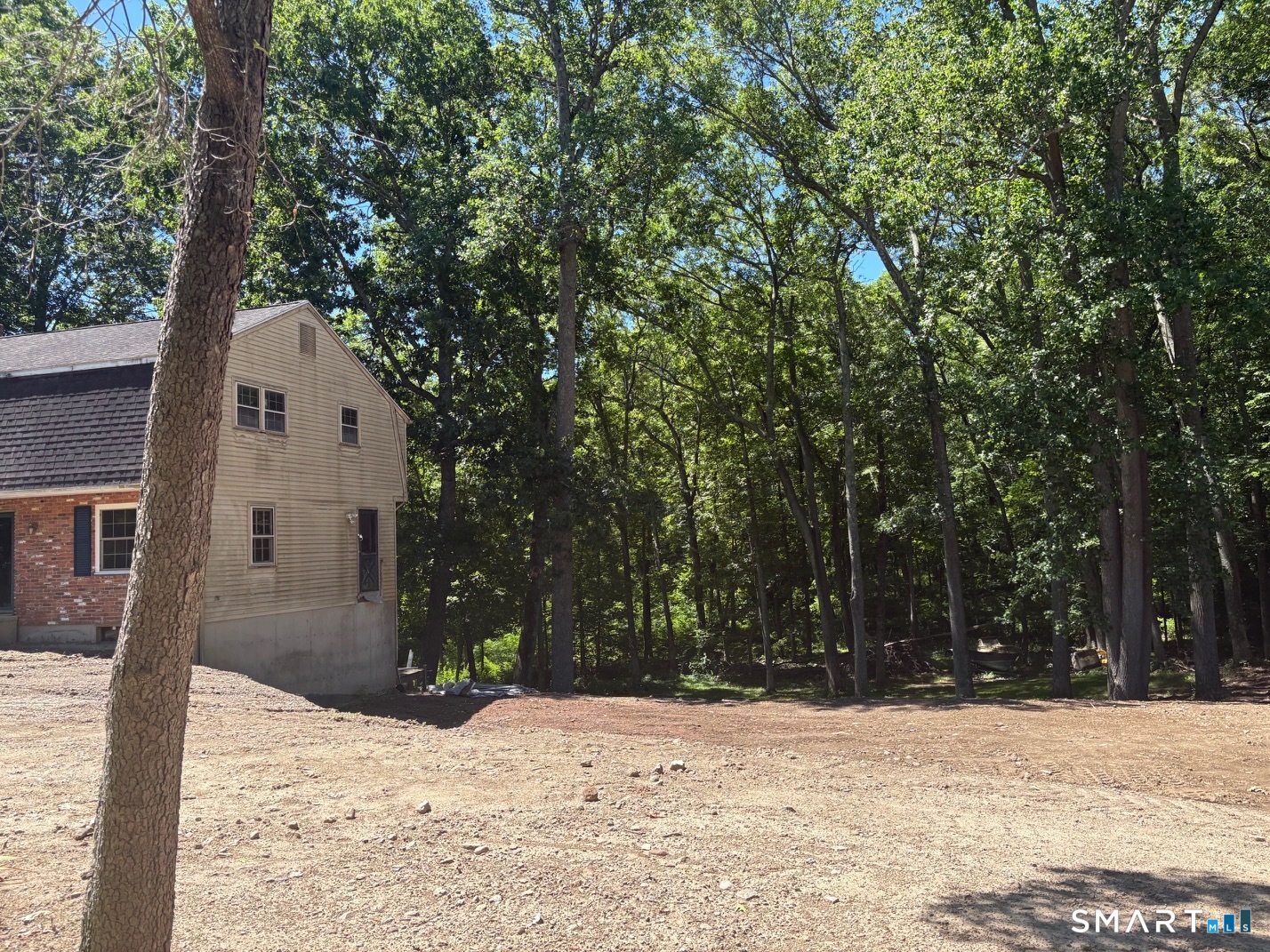 41 Roberts Road Westbrook, CT 06498 - Photo 3 of 34