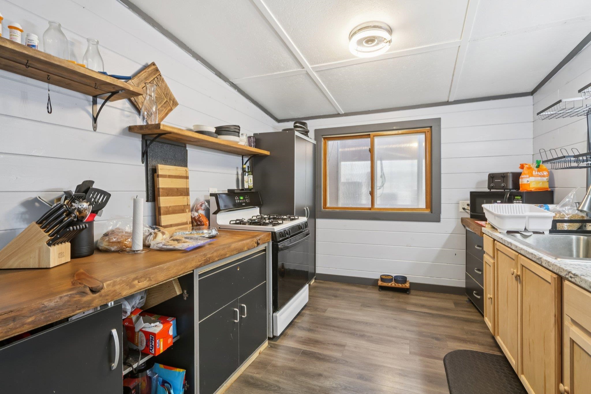 N6744 Blackhawk Road Portage, WI 53901 - Photo 14 of 33