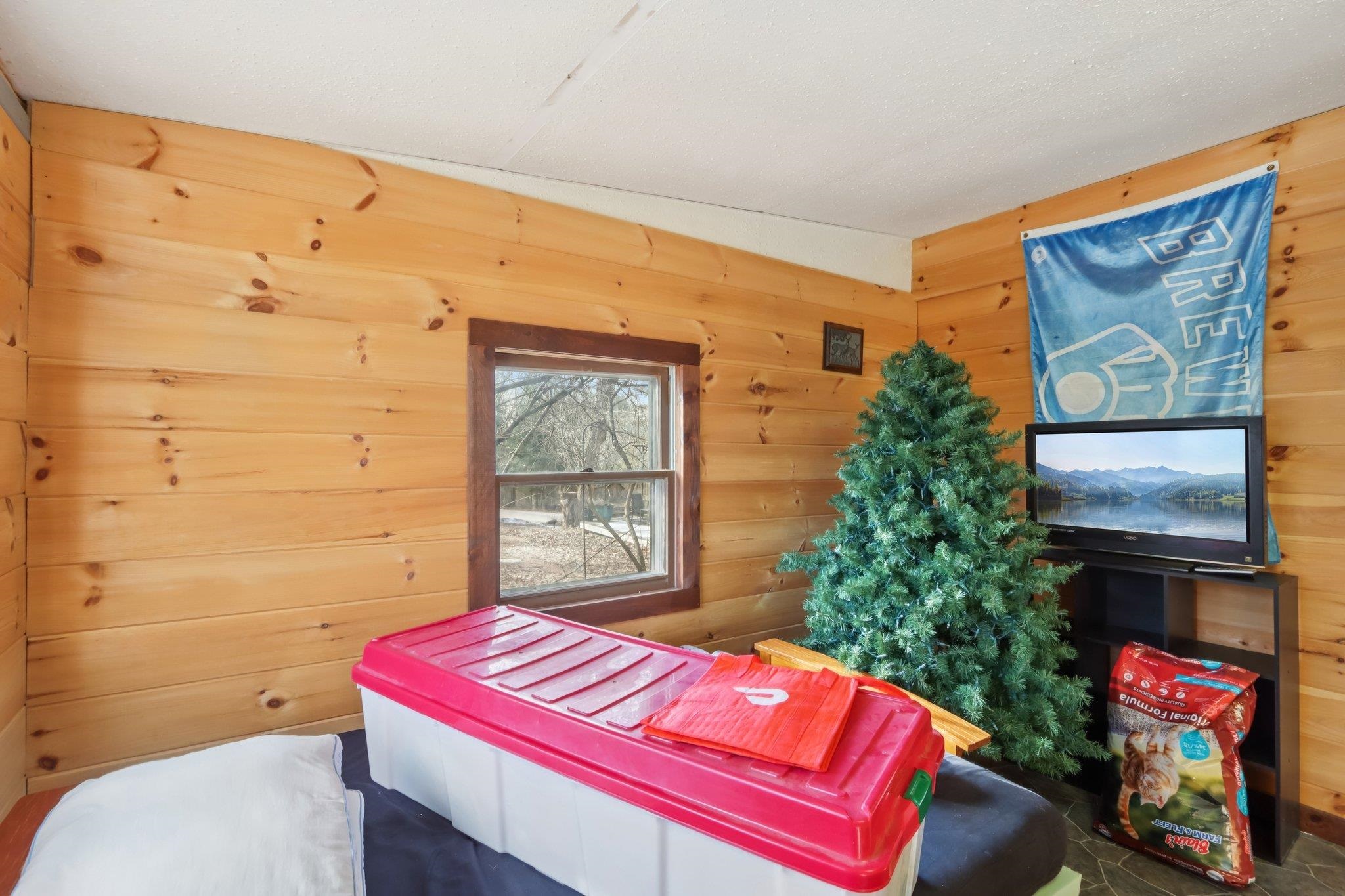 N6744 Blackhawk Road Portage, WI 53901 - Photo 19 of 33