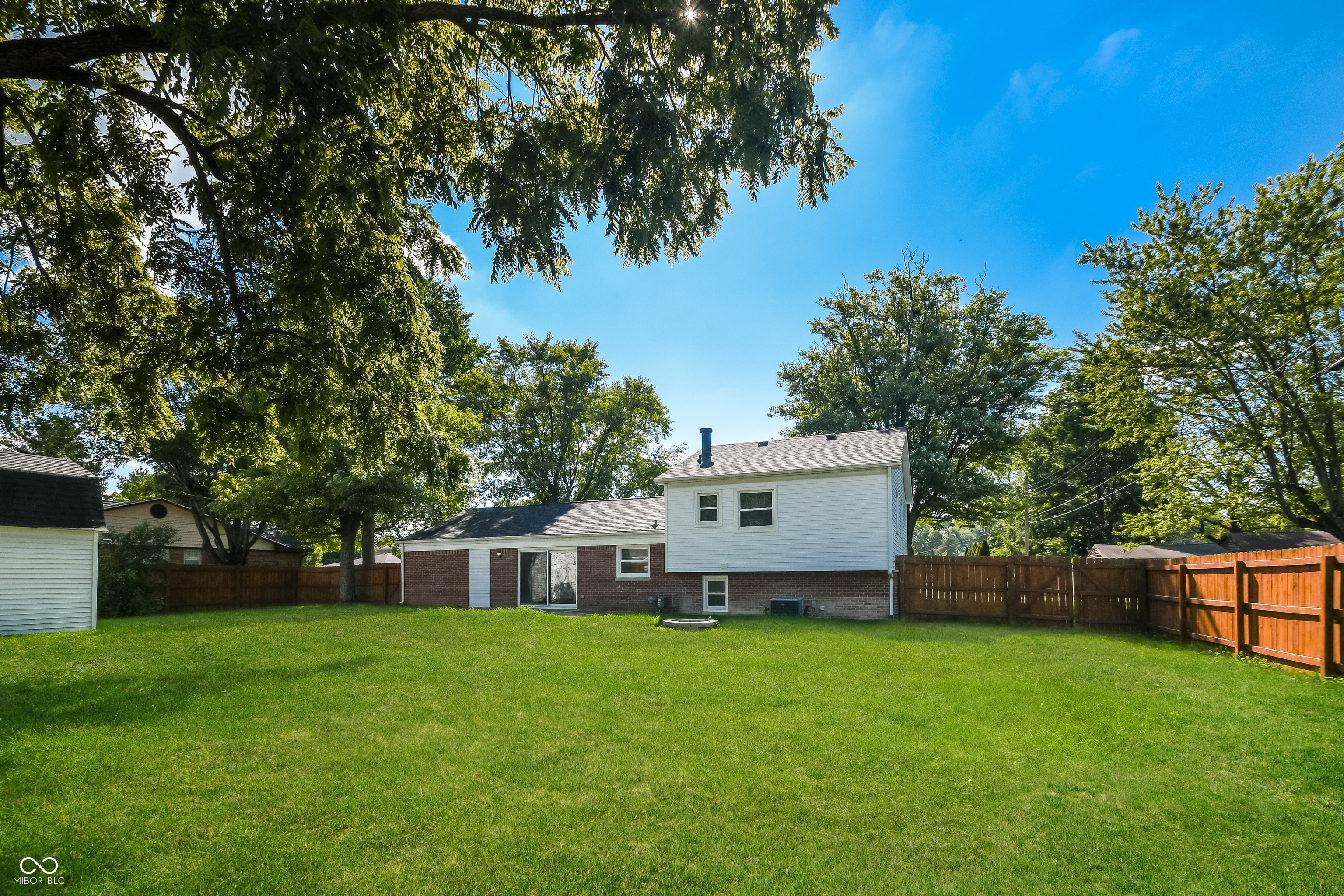 875 Maple Drive Greenfield, IN 46140 - Photo 17 of 18