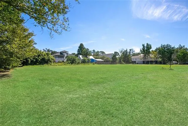 $239,900 | 237 West Street, Mandeville, LA 70448