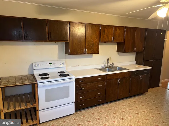 $2,200 | 913 South Stepney Road, Aberdeen, MD 21001