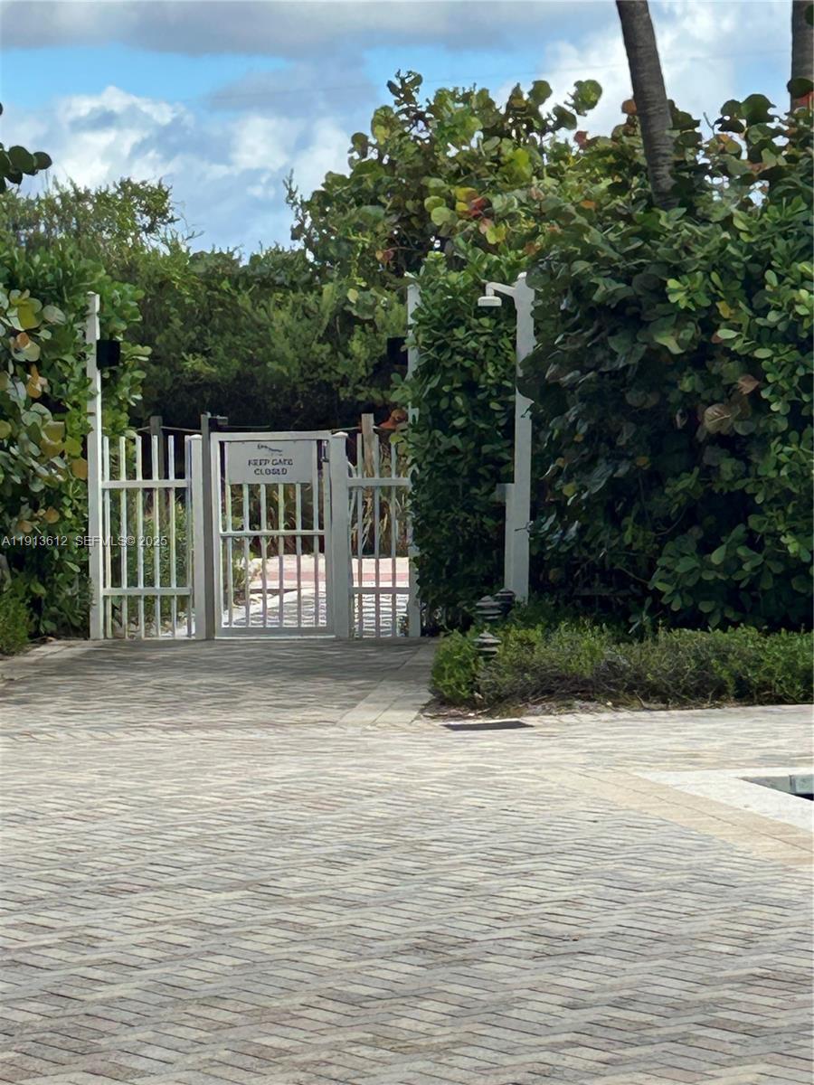 6515 Collins Avenue, Unit 1007 Miami Beach, FL 33141 - Photo 31 of 31