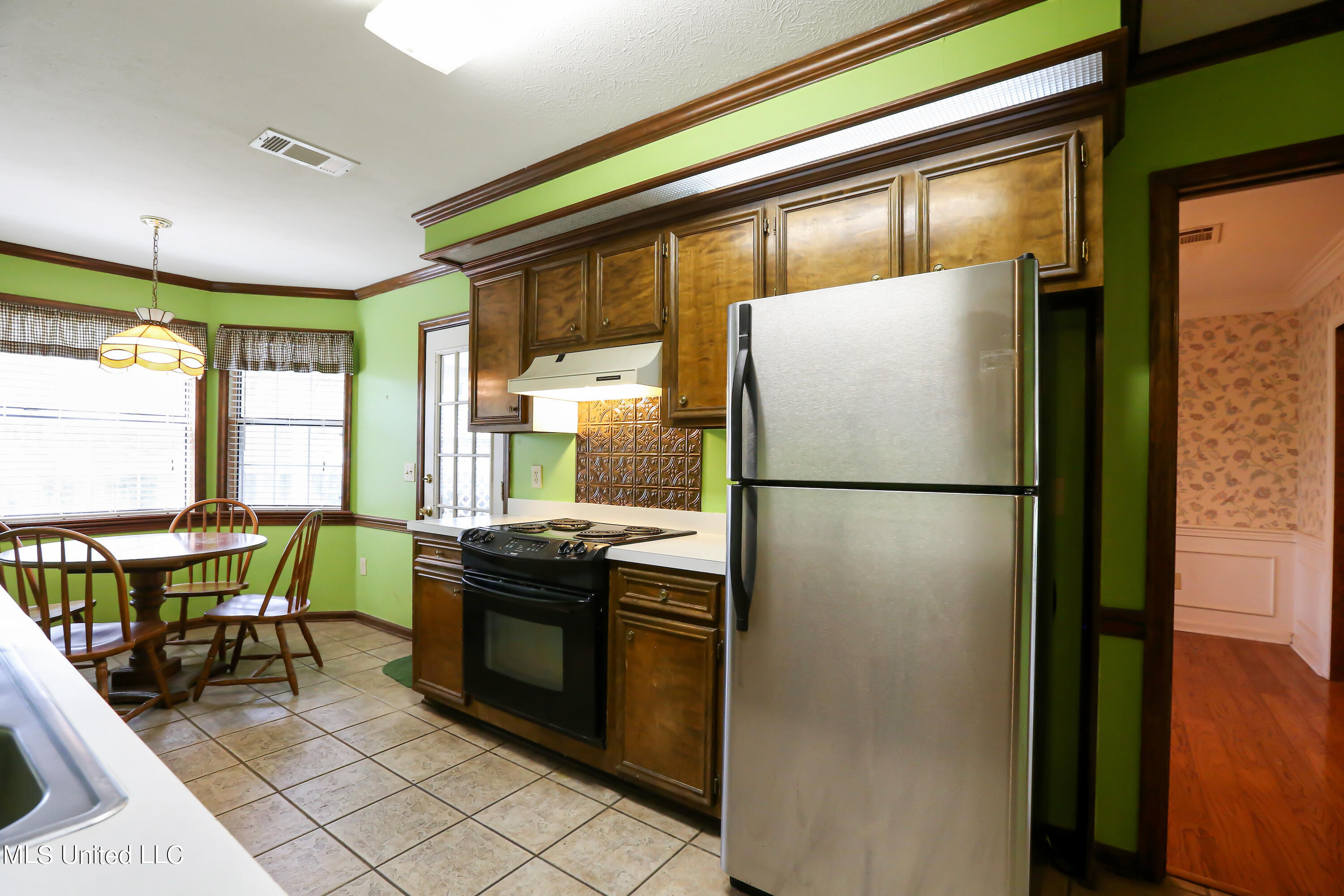 126 Lake Dockery Road Byram, MS 39272 - Photo 8 of 28 126 Lake Dockery Dr - BB - 8