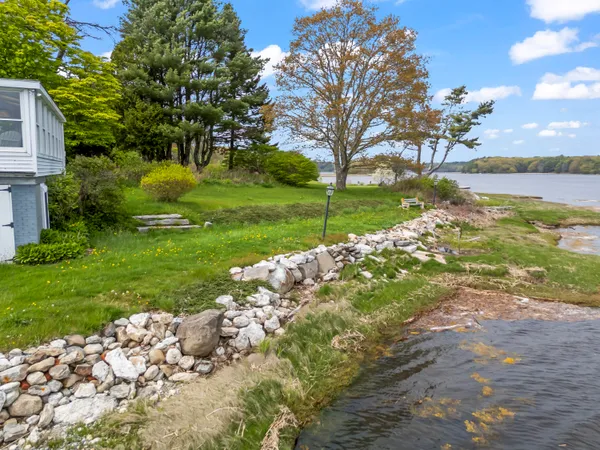 $1,495,000 | 15 Church Lane, Phippsburg, ME 04562