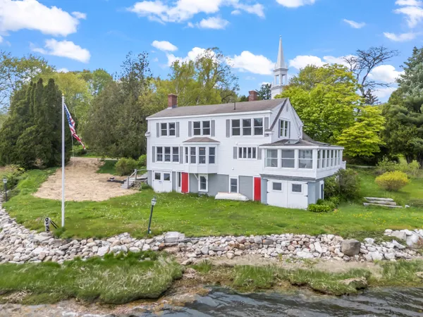 $1,495,000 | 15 Church Lane, Phippsburg, ME 04562