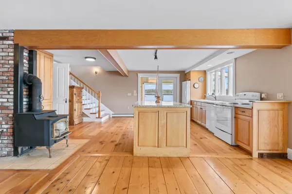 $1,495,000 | 15 Church Lane, Phippsburg, ME 04562
