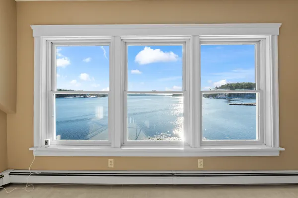 $1,495,000 | 15 Church Lane, Phippsburg, ME 04562