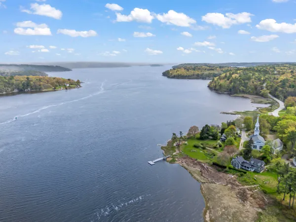 $1,495,000 | 15 Church Lane, Phippsburg, ME 04562