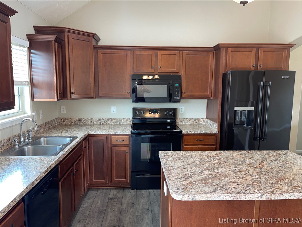 3006 Zachary Trail Georgetown, IN 47122 - Photo 10 of 47