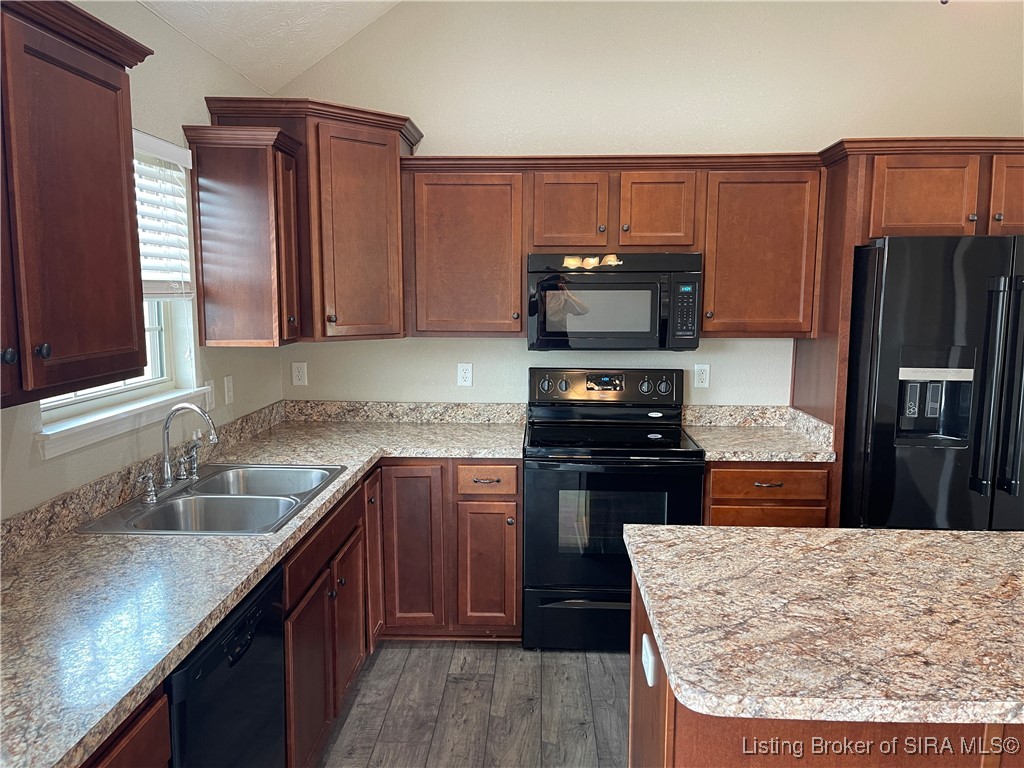 3006 Zachary Trail Georgetown, IN 47122 - Photo 12 of 47