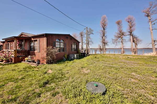 $500,000 | 1225 Lake Drive, Hornbeak, TN 38232