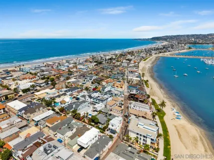 $1,990,000 | 844-48 Isthmus Court, San Diego, CA 92109