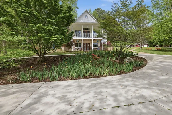 $749,000 | 5129 Silver Lane, Apison, TN 37302