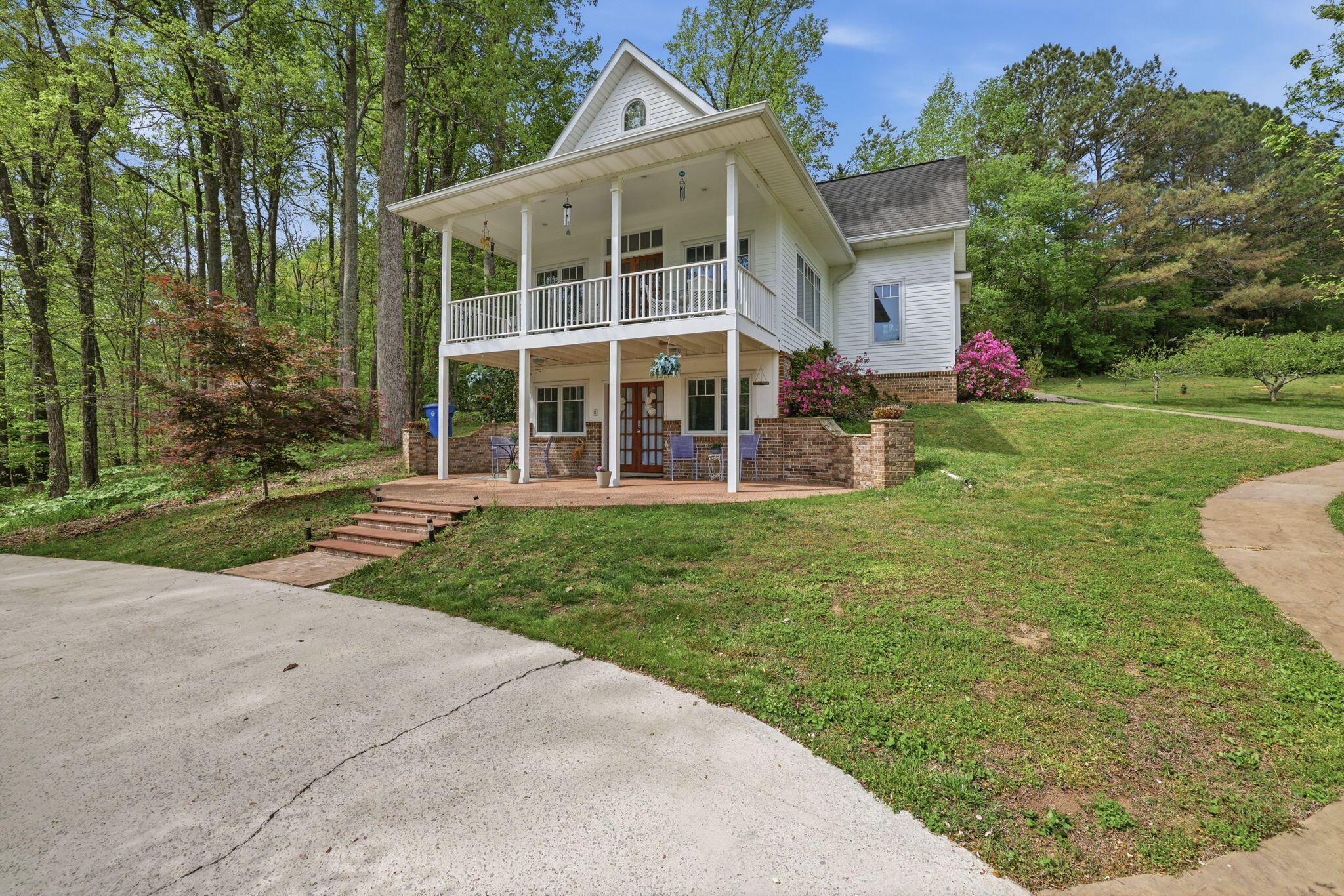 5129 Silver Lane Apison, TN 37302 - Photo 3 of 40 5-web-or-mls-5129-silver-ln