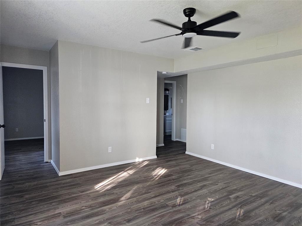 200 East Charles Street Riesel, TX 76682 - Photo 16 of 21