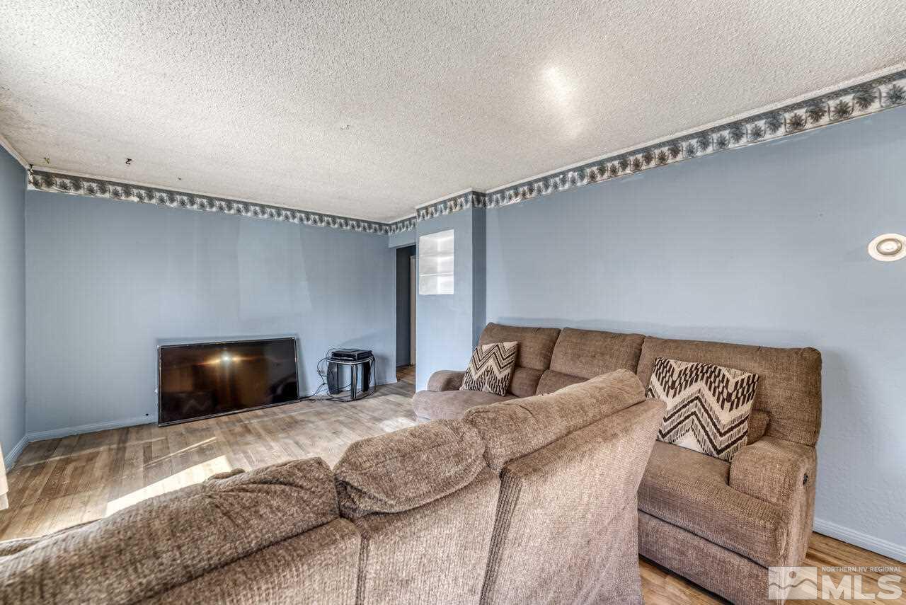 515 Hood Avenue Reno, NV 89512 - Photo 31 of 31 Photo 36