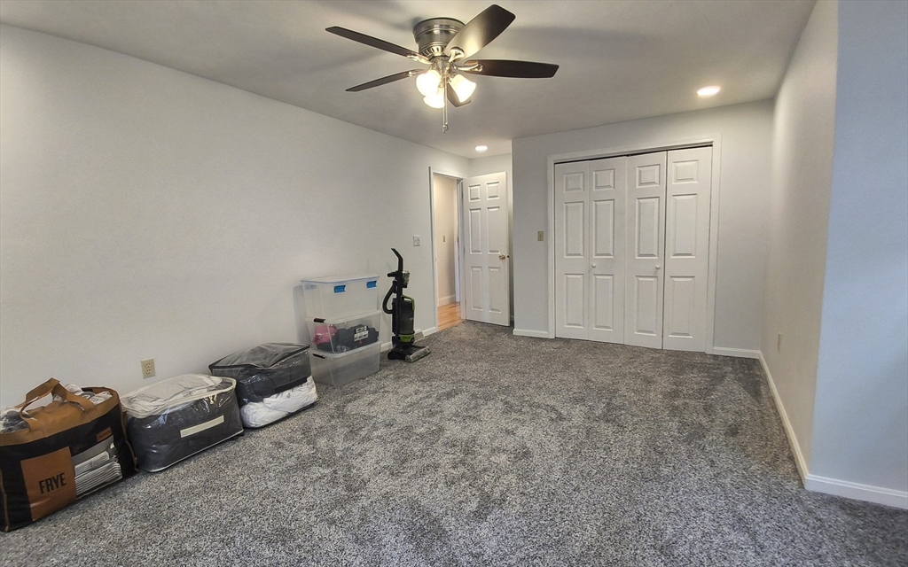 154 Dudley Oxford Road Dudley, MA 01571 - Photo 19 of 42