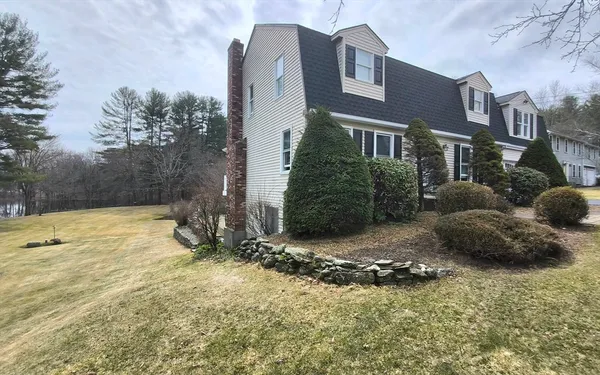 $749,999 | 154 Dudley Oxford Road, Dudley, MA 01571