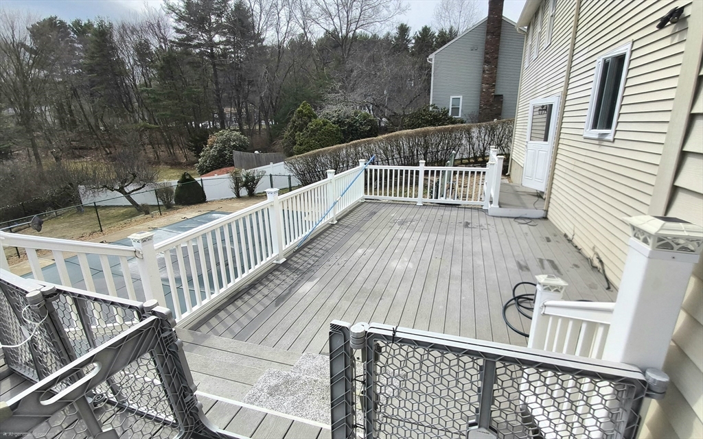 154 Dudley Oxford Road Dudley, MA 01571 - Photo 30 of 42