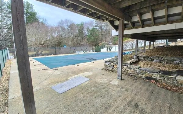 $749,999 | 154 Dudley Oxford Road, Dudley, MA 01571