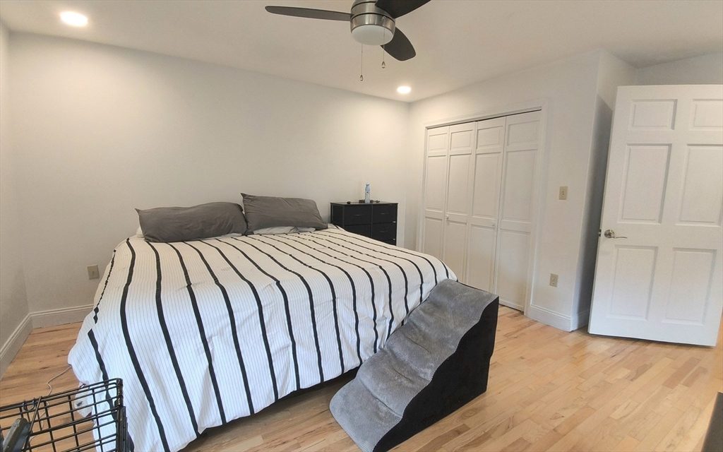 154 Dudley Oxford Road Dudley, MA 01571 - Photo 8 of 42