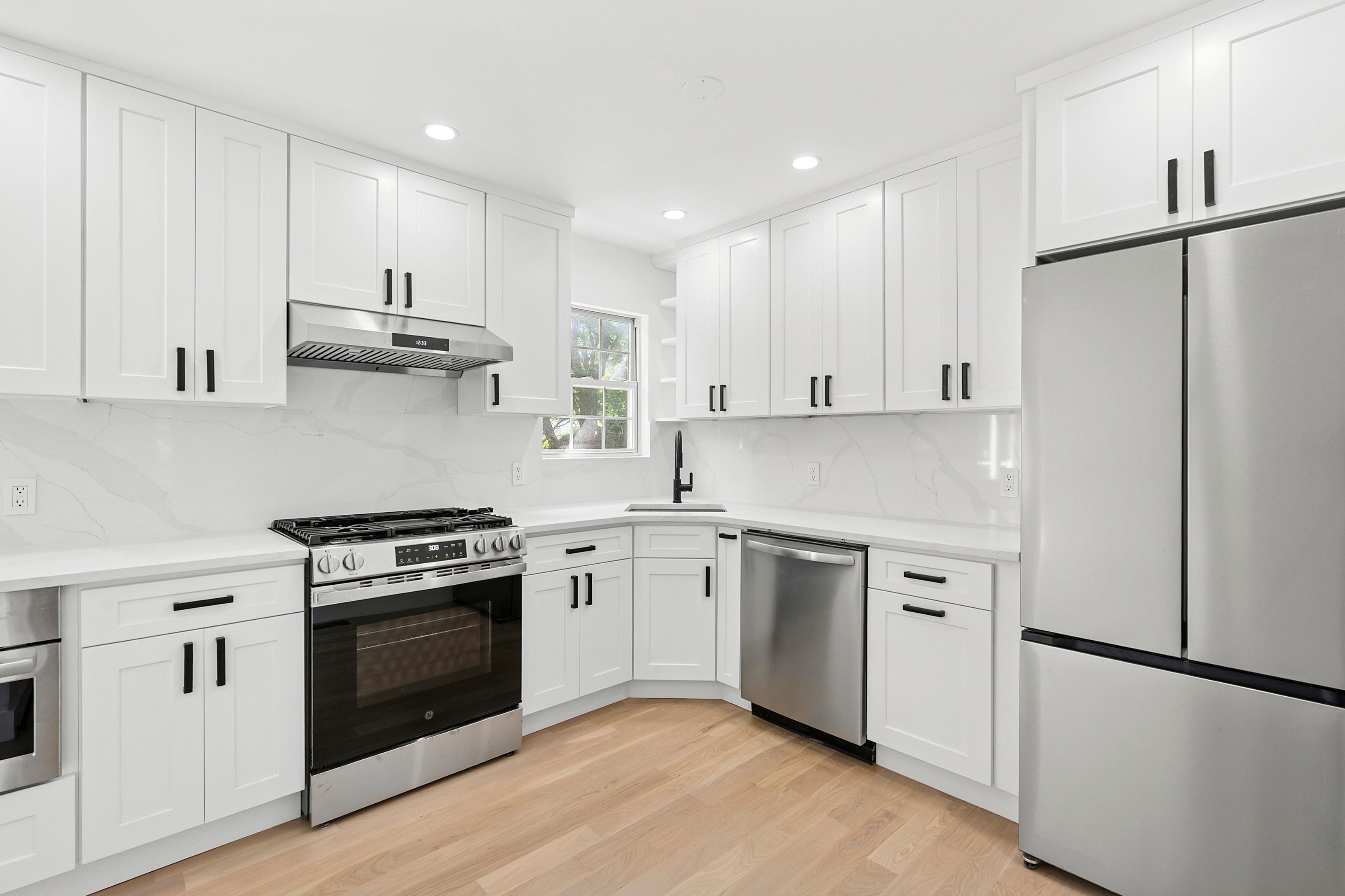 13 Shore Road Hampton Bays, NY 11946 - Photo 3 of 18