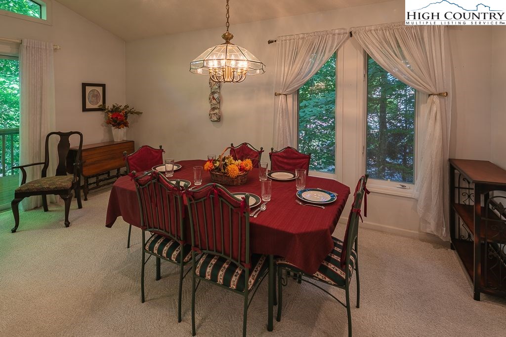 102 Lower Grouse Ridge Road Beech Mountain, NC 28604 - Photo 4 of 34 Gallery Image 4