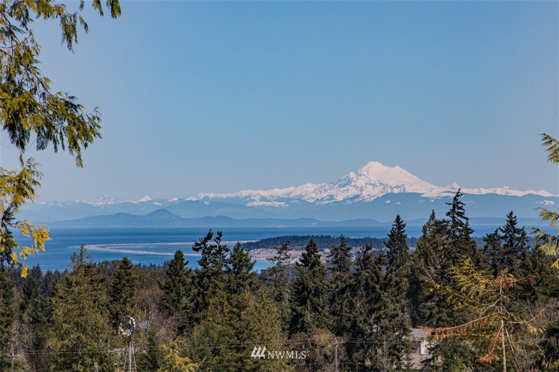 6 O'brien Rd Port Port Angeles, WA 98362 - Photo 1 of 32 a view of a sky from a terrace