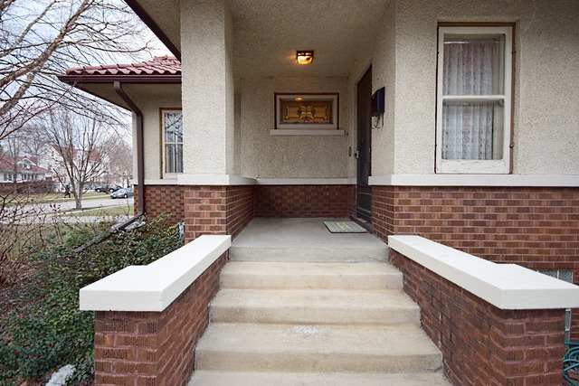 269 Gage Road Riverside, IL 60546 - Photo 3 of 24