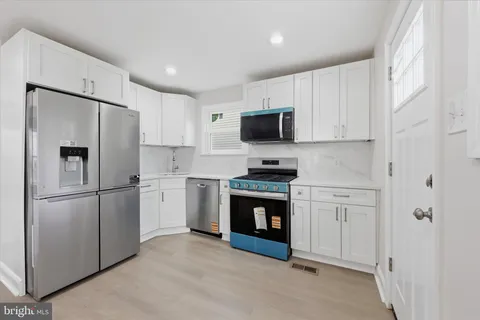 $595,000 | 50 Colonial Drive, Havertown, PA 19083